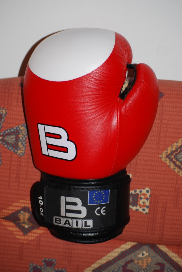 Red_boxing_glove